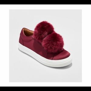 Target Mossimo Pompom Slip-On Sneakers (Size US 8)